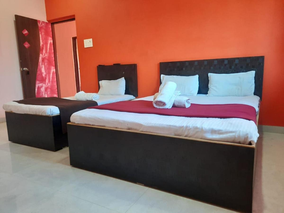 Hotel Nisarg Lodging And Restaurant Aurangabad  Exterior photo