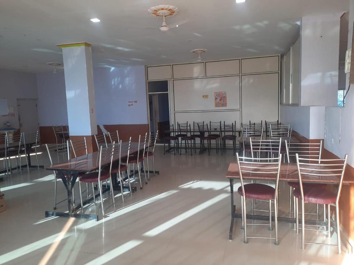 Hotel Nisarg Lodging And Restaurant Aurangabad  Exterior photo