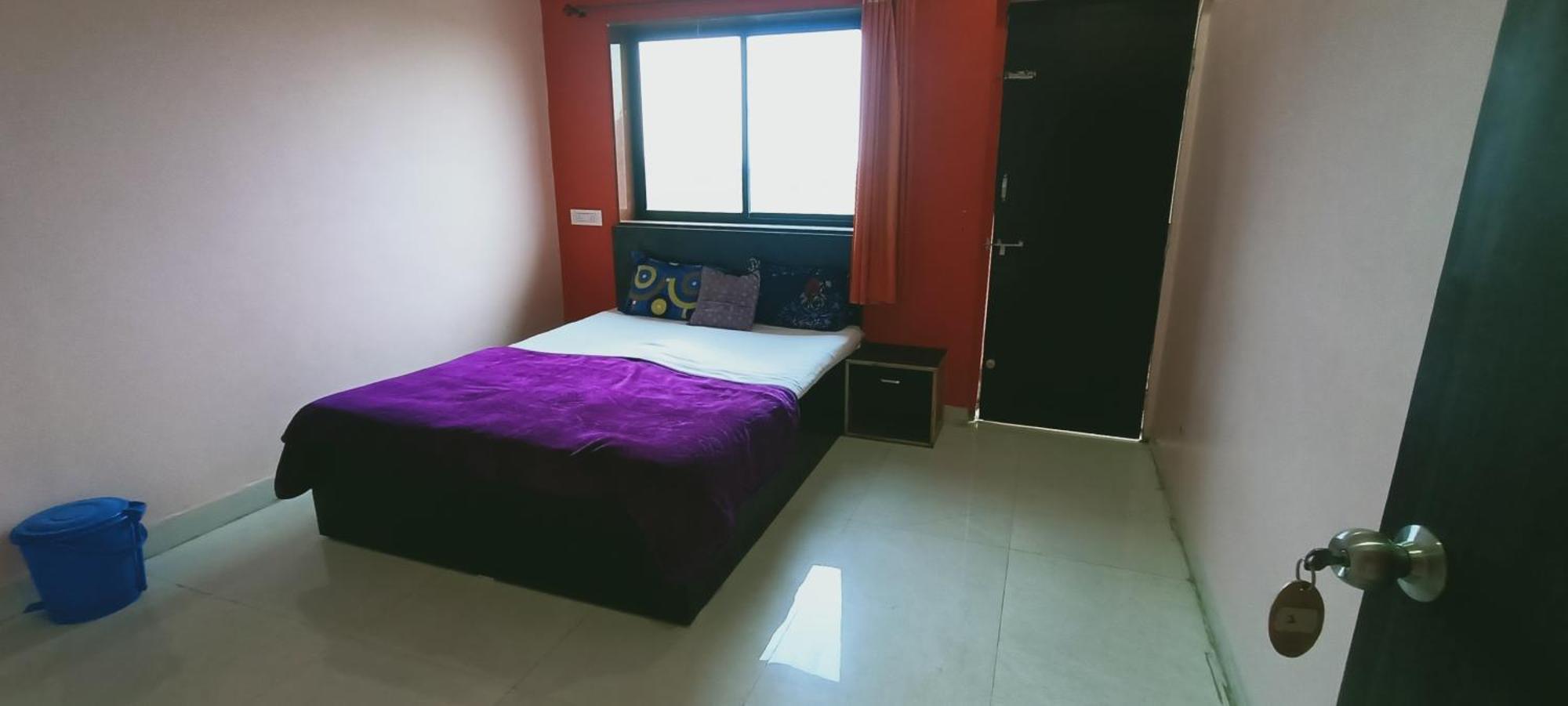 Hotel Nisarg Lodging And Restaurant Aurangabad  Room photo